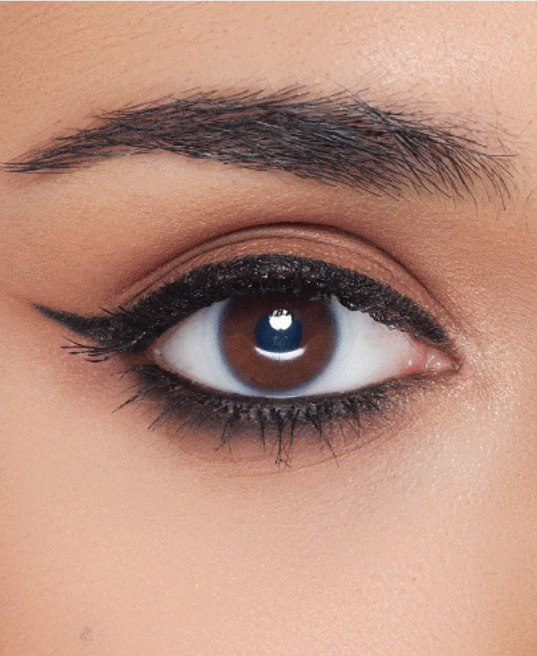 Eye Liner: Black